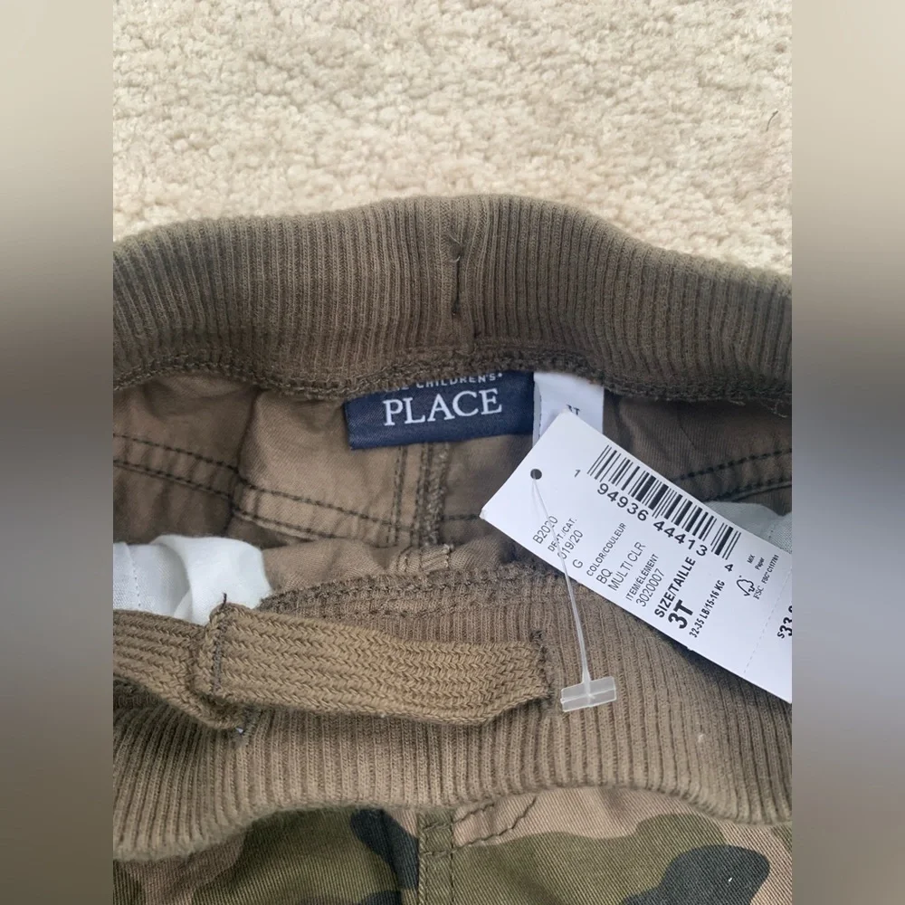 Children's Place NWT Size 3T Camo Cargo Pants